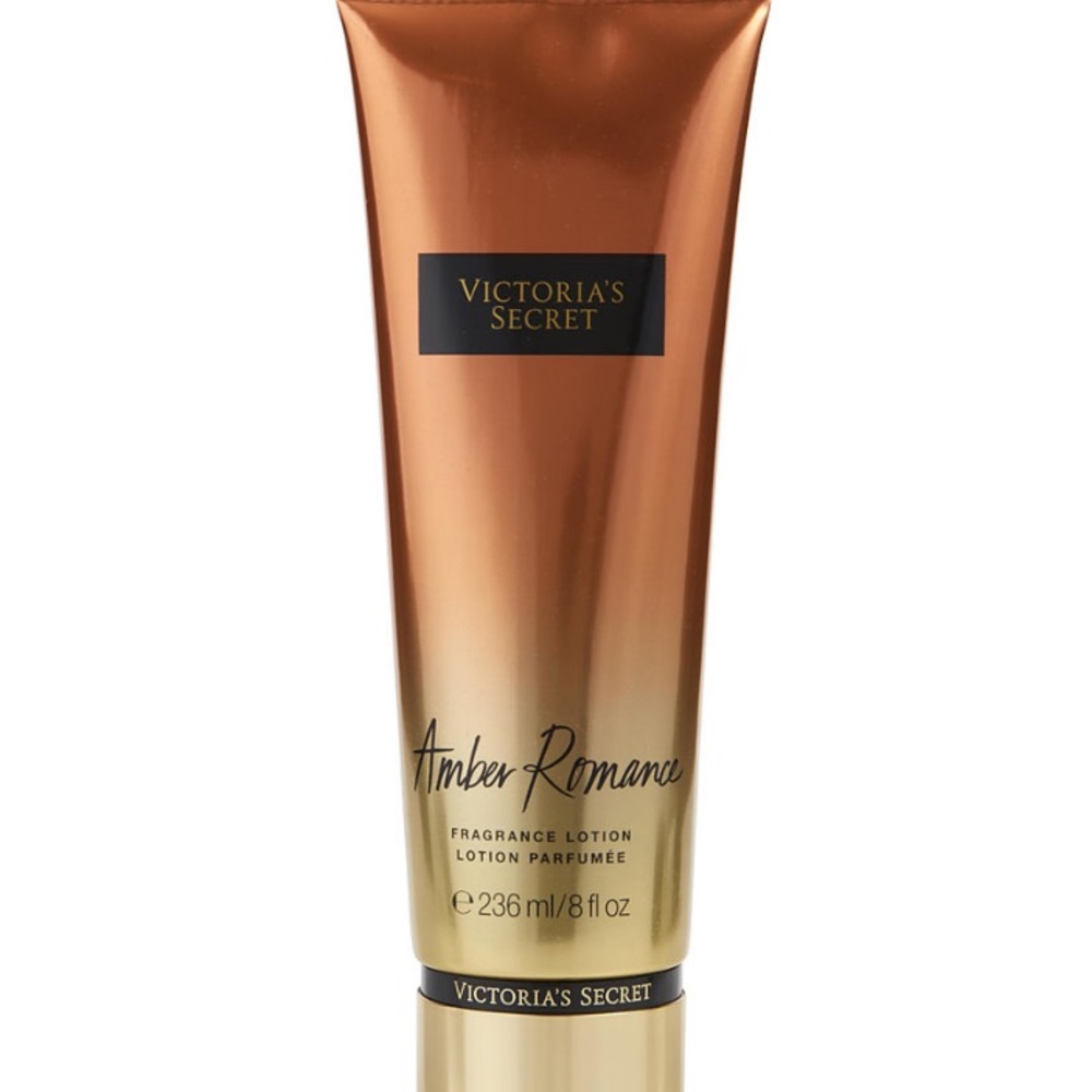 Victoria’s Secret Amber Romance fragrance lotion